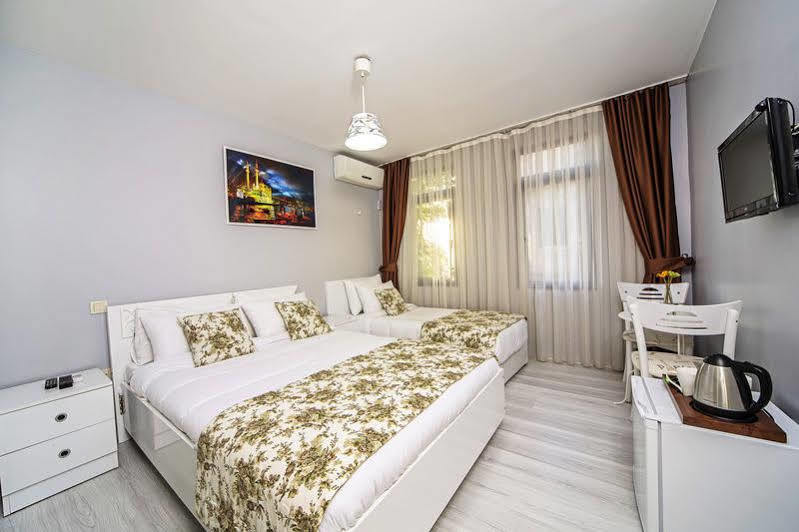 Taksim Square Seven Residence Истанбул Екстериор снимка
